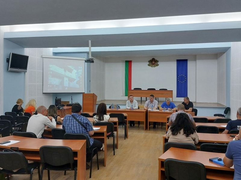 Община Свищов и местните институции в пряк диалог за оптимизиране на системата за управление на отпадъците 