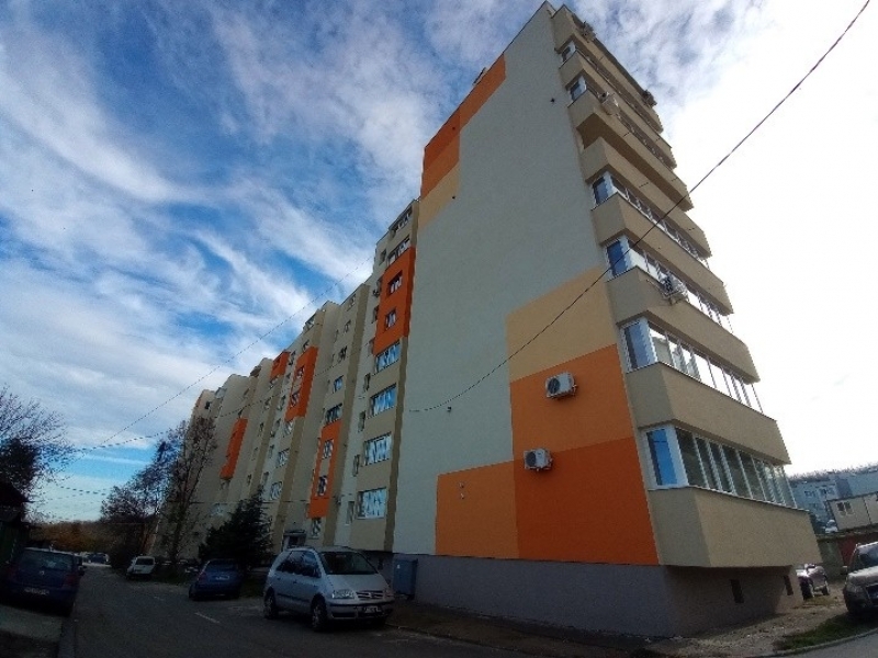 Приключиха дейностите по още един от договорите за устойчиво енергийно обновяване на жилищния сграден фонд в Свищов 