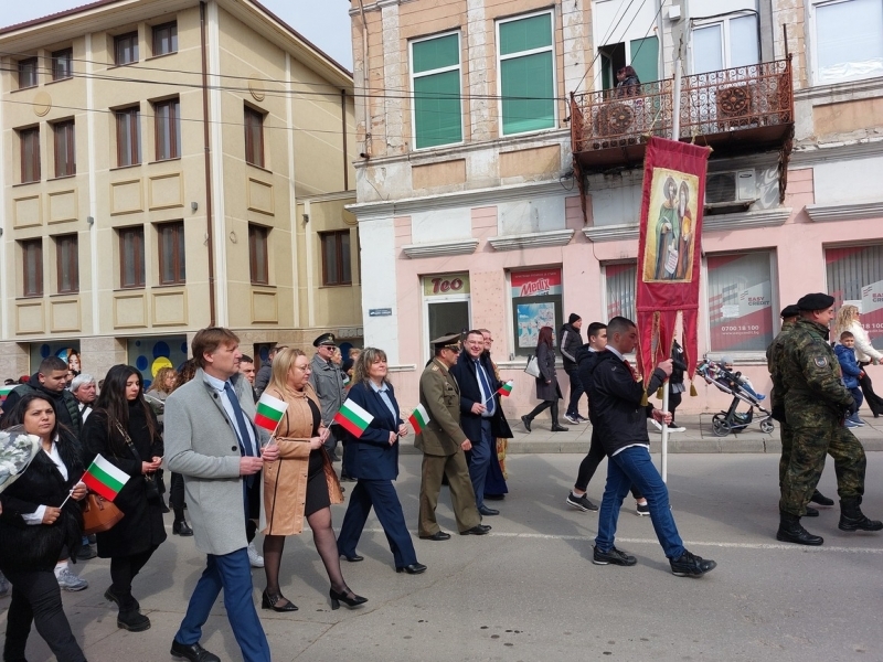 Свищов тържествено отбеляза 146 години от Освобождението на България 