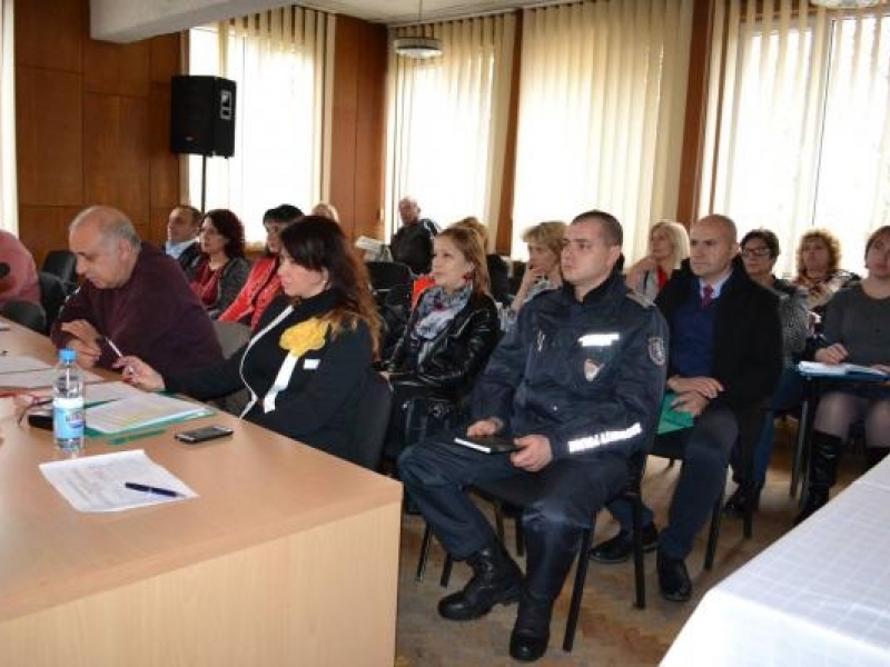 Община Свищов се представи отлично във форум за представяне на социалните услуги