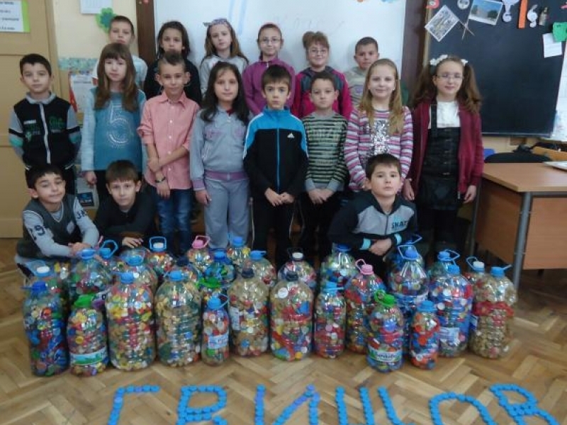 СОУ „Николай Катранов” се включи в благотворителната инициатива КАПАЧКИ В ДЕЙСТВИЕ 