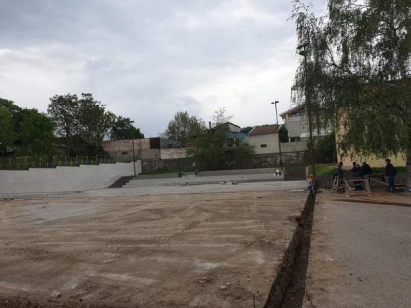 Стартираха дейностите по изграждане на многофункционални спортни площадки в СУ „Николай Катранов“ - град Свищов