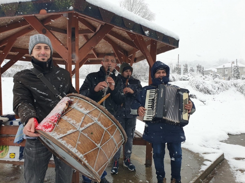 Обичаят Къпанки и тази година беше спазен в Свищовското село Царевец