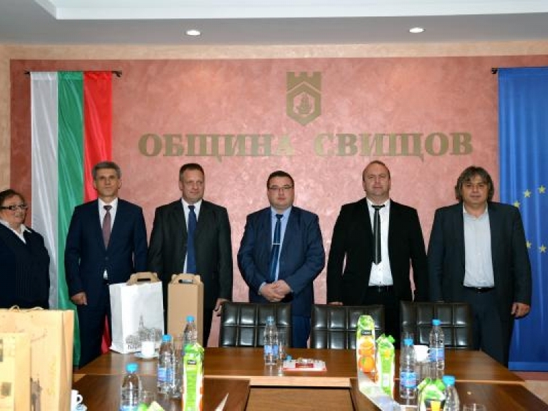 Първите чуждестранни делегации бяха официално посрещнати в Община Свищов