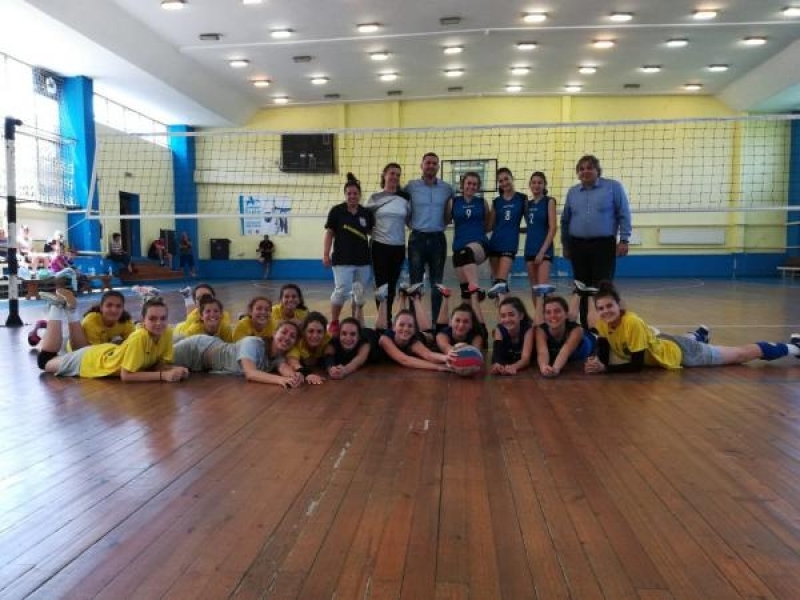 Волейболистките на "Волейболен клуб - Свищов" победиха в приятелски мач момичетата на "Олимпиец" - Плевен