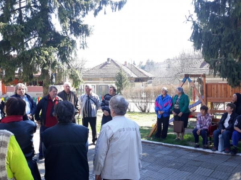 Започна обновяването на площада в свищовското село Българско Сливово