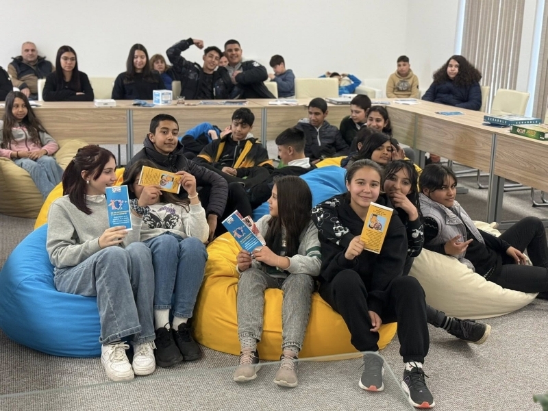 Кръгла маса на тема: „Методи и средства за оказване на подкрепа на уязвими групи“ се проведе в Младежки център - Свищов