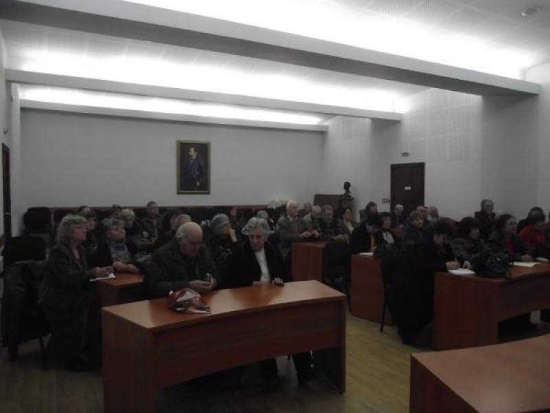 Пенсионерските клубове в община Свищов направиха събрание  в зала 1 на Общината