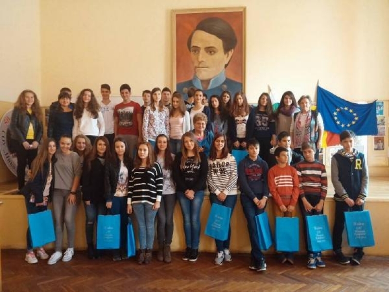 Проект в СОУ „Николай Катранов” създава приятелства между децата от двете страни на Дунав