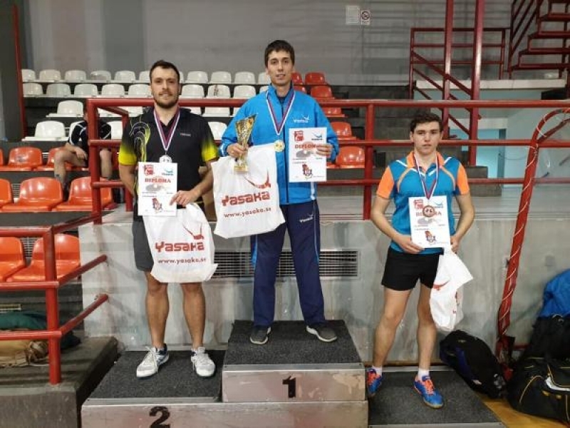Вилизар Якимов от свищовския тенис клуб „Академик“ са завърна със сребро от Международен турнир YASAKA SERBIA OPEN