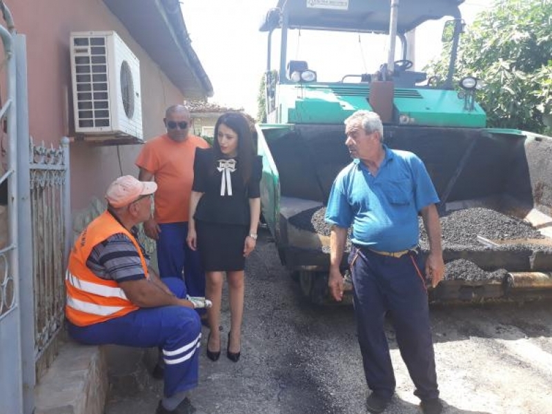 Народният представител Станислава Стоянова посети Свищов и се запозна с дейностите по ремонта на улиците в града