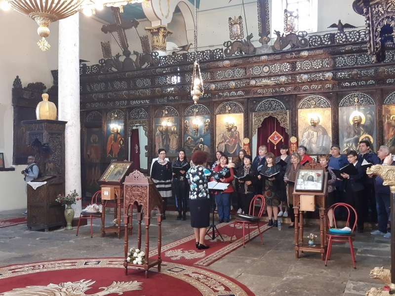 С Великденски концерт Първи български хор „Янко Мустаков“ поздрави жителите на Свищов 