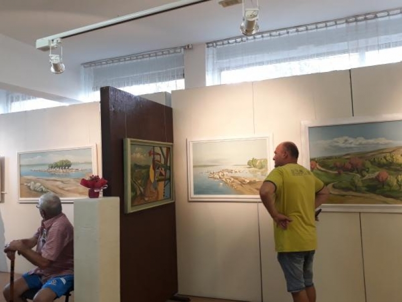 Художникът Пламен Терзиев представи своята юбилейна изложба  „Живопис“ в Свищов
