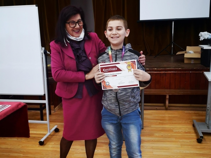 6 медалисти от СУ "Димитър Благоев" в международно състезание по математика 