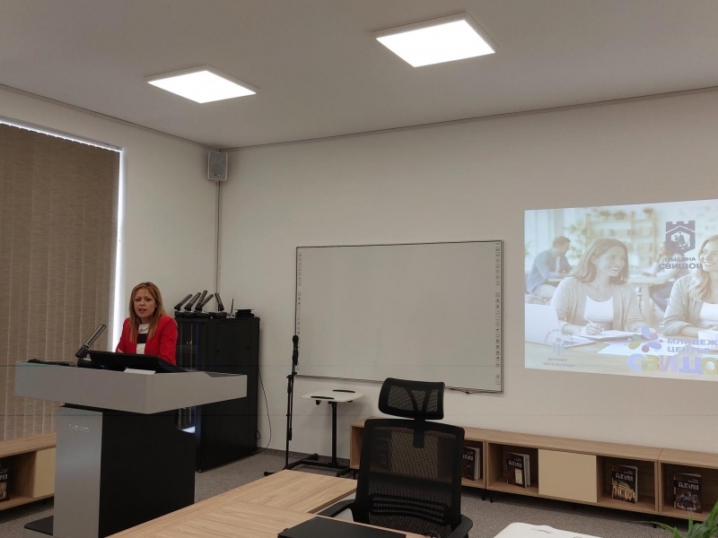 Приемна на тема „Политики за подкрепа на младите хора в община Свищов“ се проведе в Младежки център - Свищов 