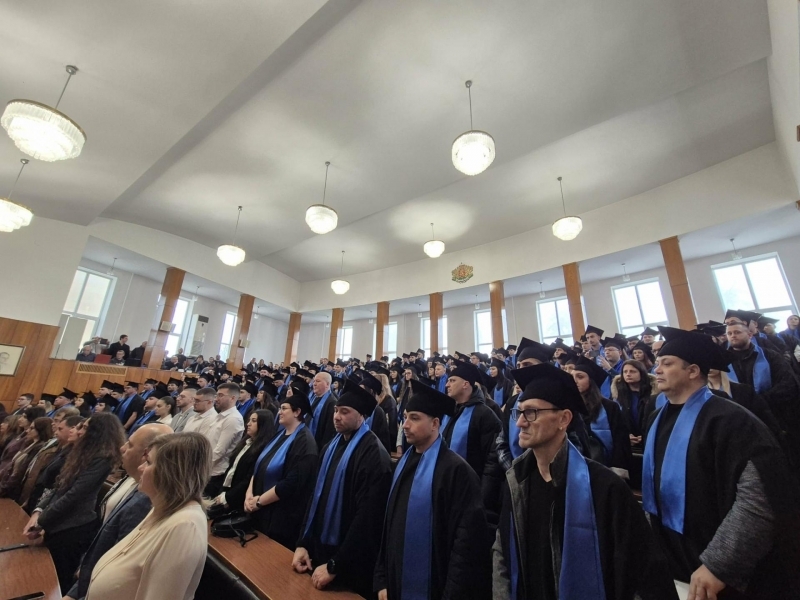 Кметът на Свищов отправи поздрав към студентите в Стопанска академия „Д. А. Ценов” – гр. Свищов по повод предстоящия празник  