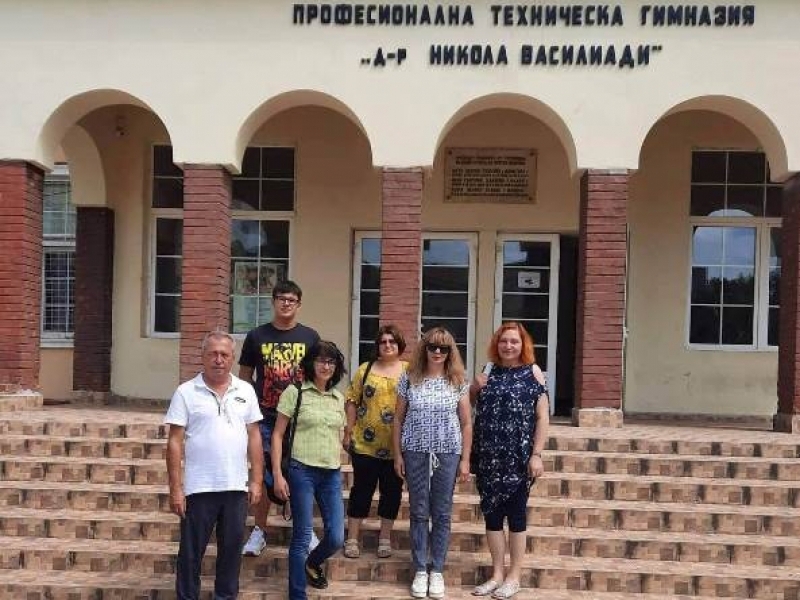 Свищовска професионална гимназия „Алеко Константинов“ взе участие в информационна среща за популяризиране на дуалното обучение в съвременното образование 