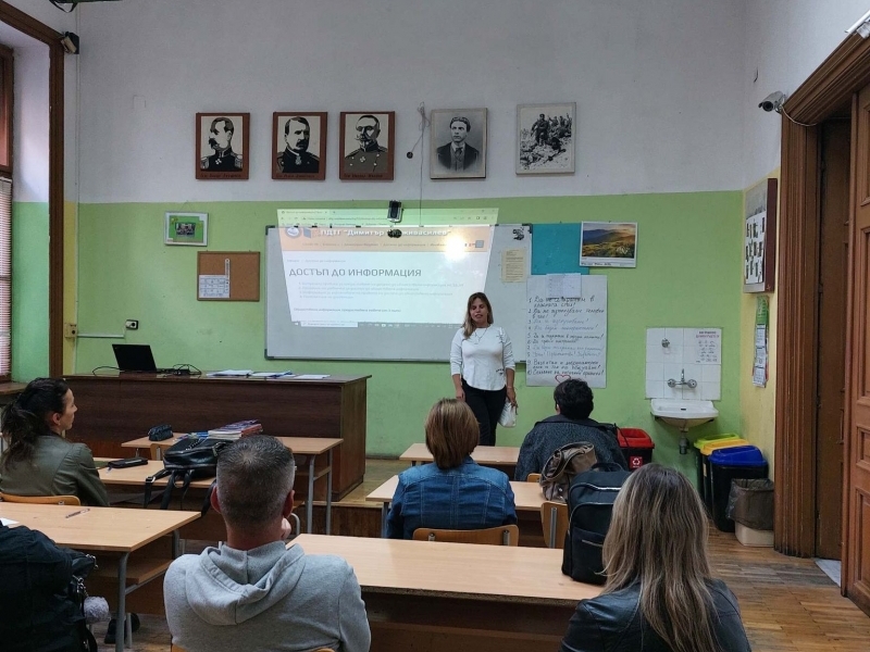 В ПДТГ "Димитър Хадживасилев" - Свищов продължават дейностите от Национална програма „Подкрепа на образователните медиатори и социалните работници“