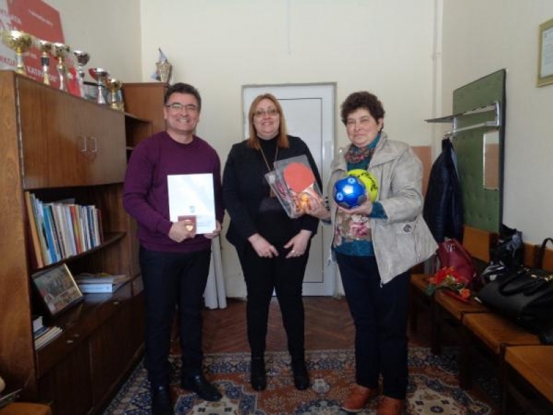 Община Свищов поздрави учениците и учителите от СОУ „Николай Катранов” за отличното им представяне 