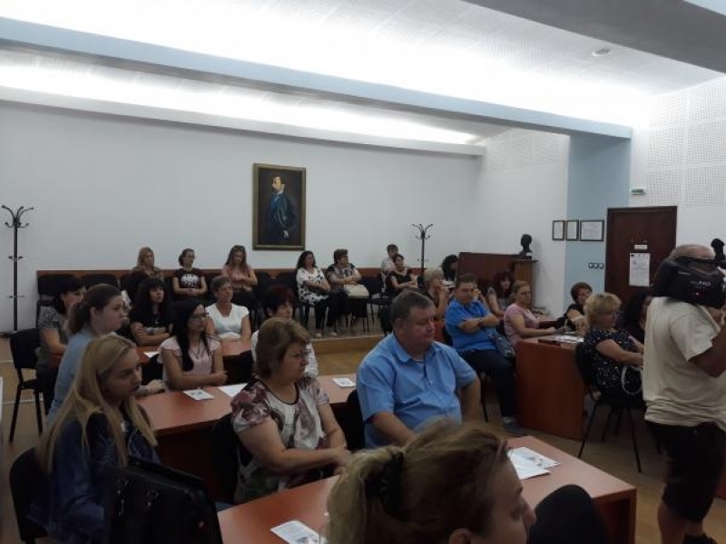 В Свищов се проведе встъпителна конференция по проект „Патронажна грижа за възрастни хора и лица с увреждания в Община Свищов ” 