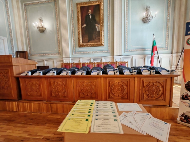 Търговската гимназия в Свищов проведе заключително събитие по проект „Стъпка напред чрез полезни европейски практики” 