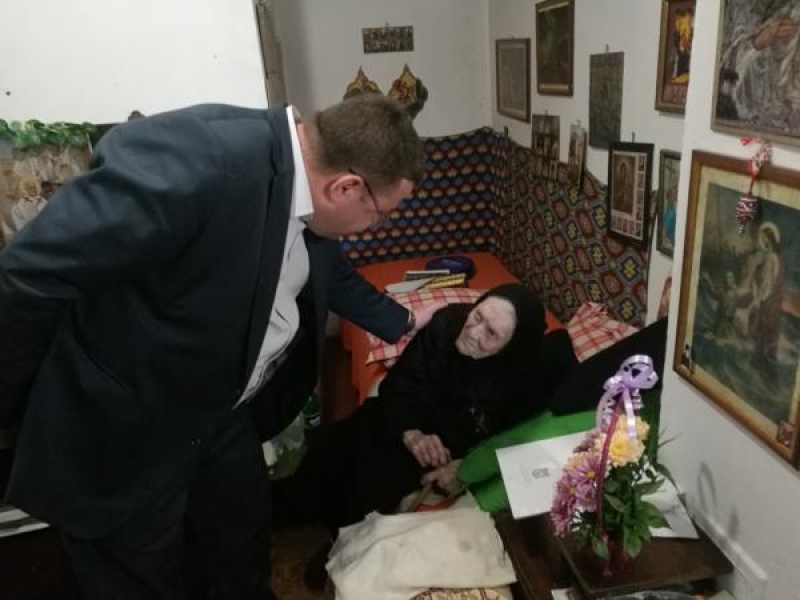 Кметът Генчо Генчев поздрави схимонахиня Екатерина от манастира „Св.св. Петър и Павел“ за рождения й ден