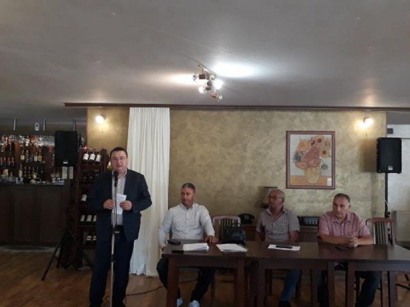 На среща със земеделските кооператори кметът на Свищов представи възможностите при изработването на новия План за интегрирано развитие на общината 