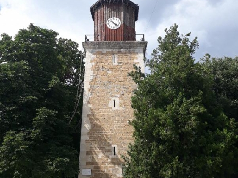 Община Свищов подготвя ремонт на часовниковата кула в центъра на града