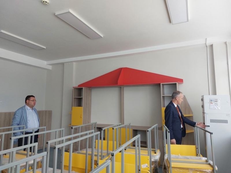 Министър Красимир Вълчев посети Свищов и инспектира дейностите по проекти от НПВУ за ремонт в образователната инфраструктура