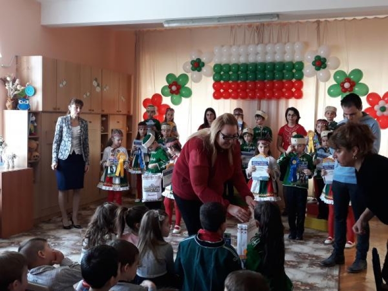 Детска градина «Васил Левски» в Свищов отбеляза своя патронен празник