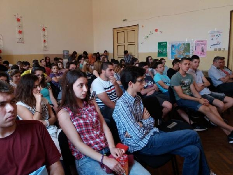 СУ „Николай Катранов“ стана част от програмата „Back to school” на Европейската комисия