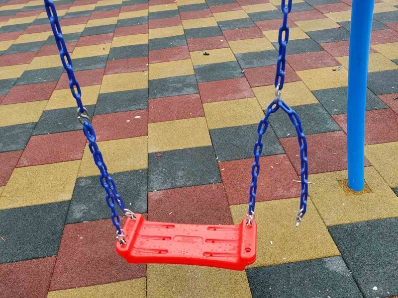 За пореден път в Свищов е установена недобросъвестна експлоатация на детско съоръжение за игра 