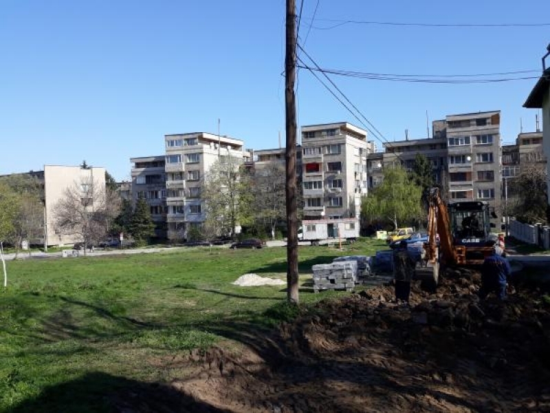 Нов парк за отдих и игри ще радва жителите на Свищов в централната част на града