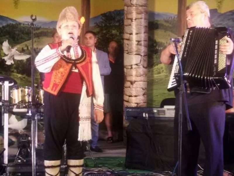 Класът по народно пеене при НЧ „Развитие 1870” от Севлиево стана лауреат на „Фолклорен извор `2016