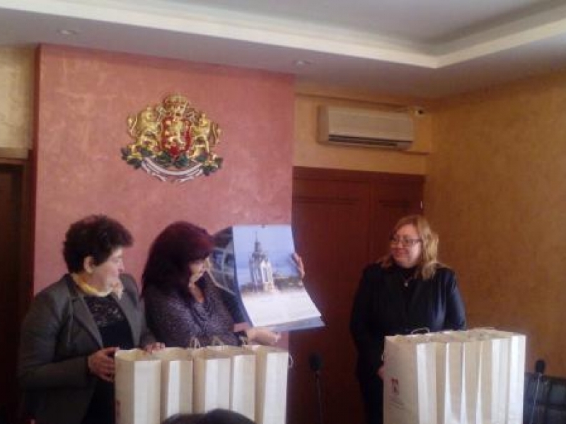 Община Свищов посрещна 11 учители от 4 страни, гости на  СОУ „Николай Катранов" 