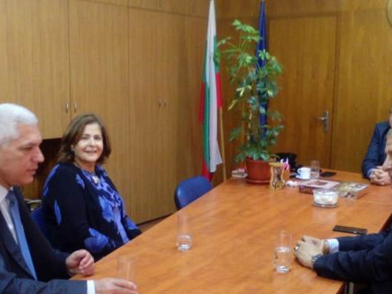 Гости от Египет посетиха Община Свищов и се срещнаха с кмета Генчев