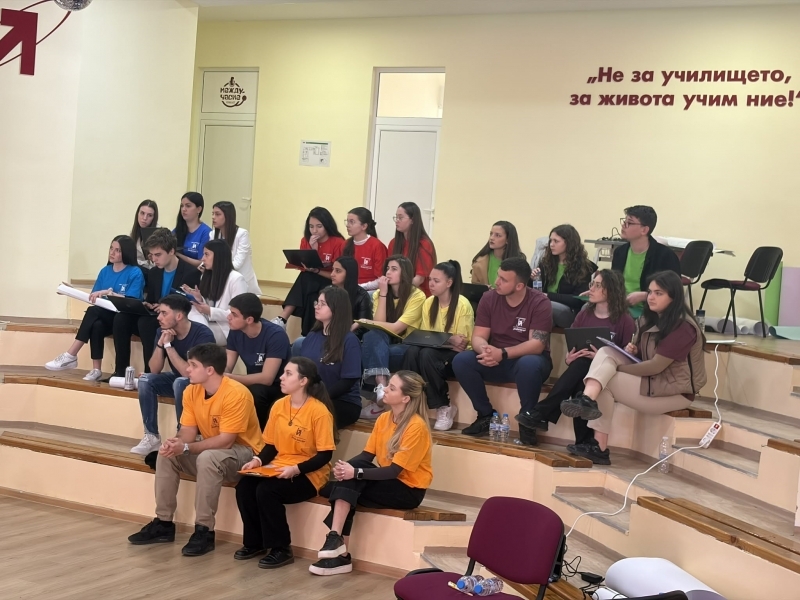 Отлично представяне на ученичка от ПДТГ „Димитър Хадживасилев“ – Свищов в националния финал на състезанието „Най-добра бизнес идея“ 