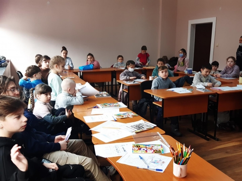 Стартираха обучителни курсове по български език за украинските граждани настанени в община Свищов  
