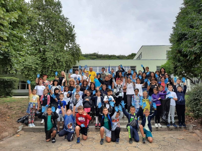 234 жители на община Свищов се включиха в най-мащабната доброволческа инициатива в България – „Да изчистим България  заедно"