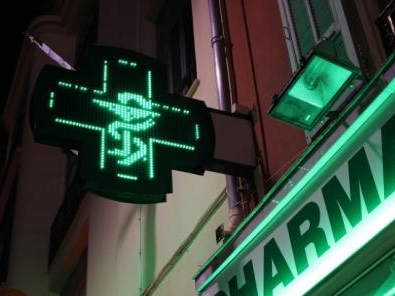 Дежурна аптека в Свищов ще се осигурява лекарства за спешни случаи в късните часове