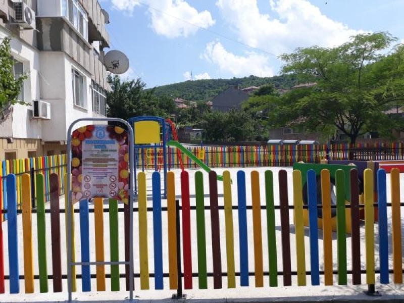 На 21 май предстои официалното откриване на двете обновени детски площадки в град Свищов