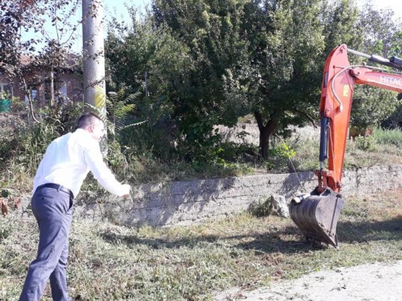 Започна ремонт за 200 хиляди лева на водопреносната мрежа в свищовското село Хаджидимитрово