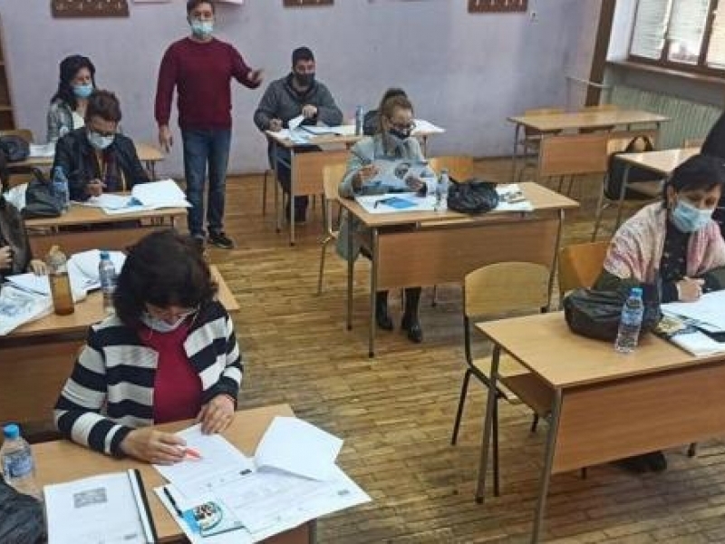 Учители по професионална подготовка в ПДТГ „Димитър Хадживасилев“ надграждат знания във връзка с дуалното обучение