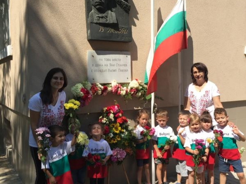 На 18 юли се навършват 183 години от рождението на Васил Левски