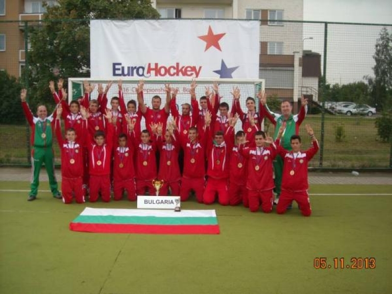 Бронзови медали от  Европейско първенство по хокей на трева