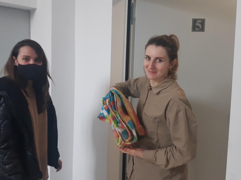 Екипът на Център „Компас” оказва ежедневна подкрепа на пристигналите в община Свищов  украински граждани  