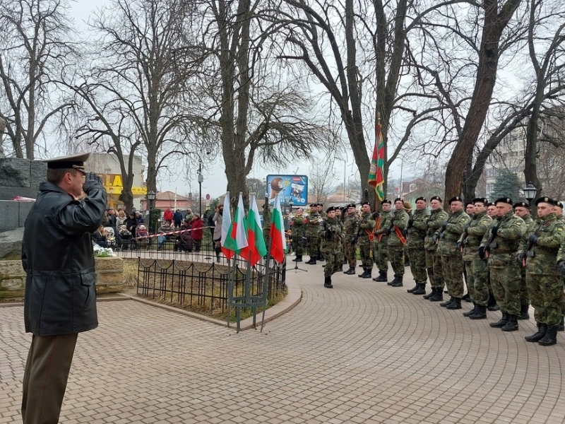 В Свищов беше отбелязан тържествено Националният празник на България – 3 март 