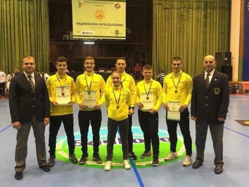 151 медала донесоха в Свищов през 2017 година каратистите от карате клуб „Алеко“