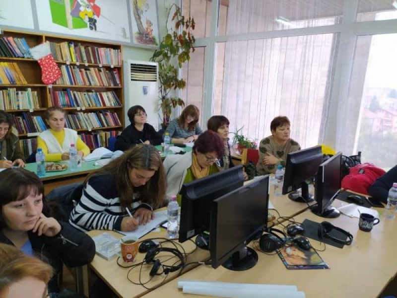 Градска библиотека – Свищов бе домакин на обучение на библиотечните специалисти от общината