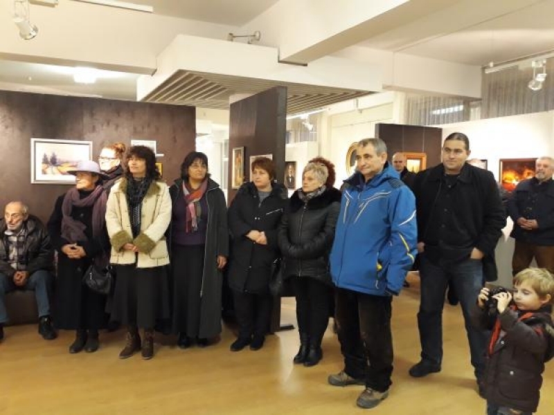 Коледна изложба-базар на свищовски художници бе открита в „Художествена галерия „Николай Павлович” – Свищов